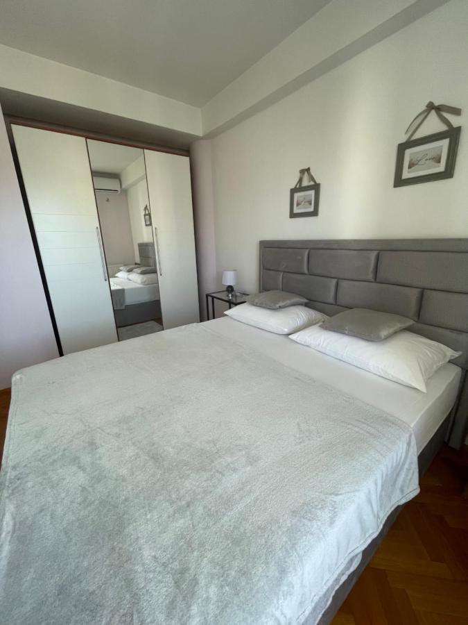 Apartment Isabell Split Bagian luar foto